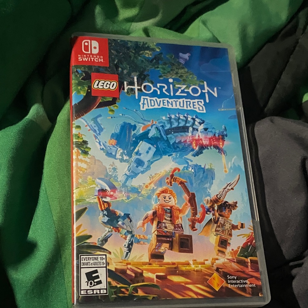 LEGO Horizon Adventures for Nintendo Switch - Blue and Red